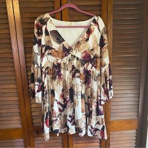 Women’s floral long sleeve dress